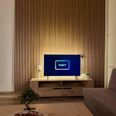 Apartment Cozy Retreat Near Macedonia Square Skopje