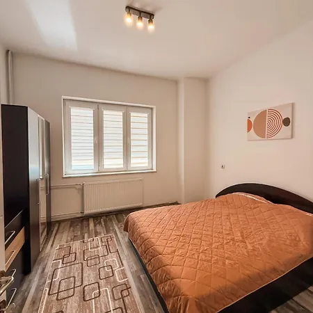 Apartment Cozy Retreat Near Macedonia Square Skopje