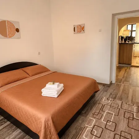 Apartment Cozy Retreat Near Macedonia Square *