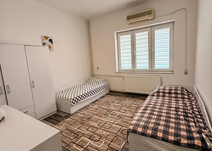 Modern Center - Sleeps 6 - Perfect For Families & Friends Appartement